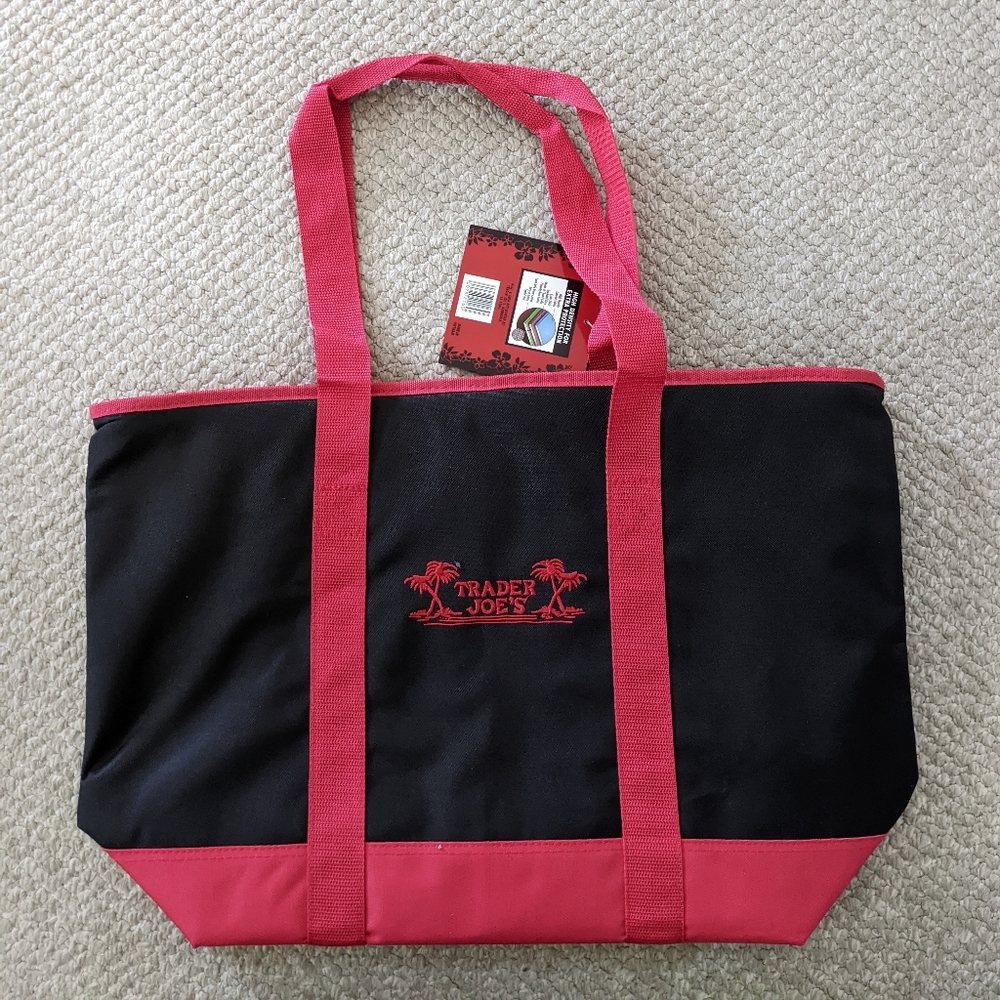 New Trader Joe's insulated reusable tote bag, 7 gallons